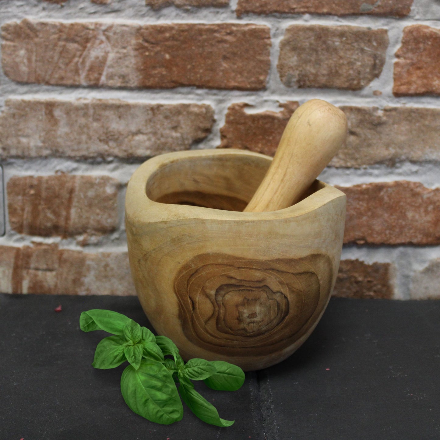 Ergo Teak Pestal & Morter Med from our luxury ergo teak pestle & mortar collection