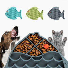 Load image into Gallery viewer, Fish Shape Silicone  Feeding Bowl  for cats and small dogs
