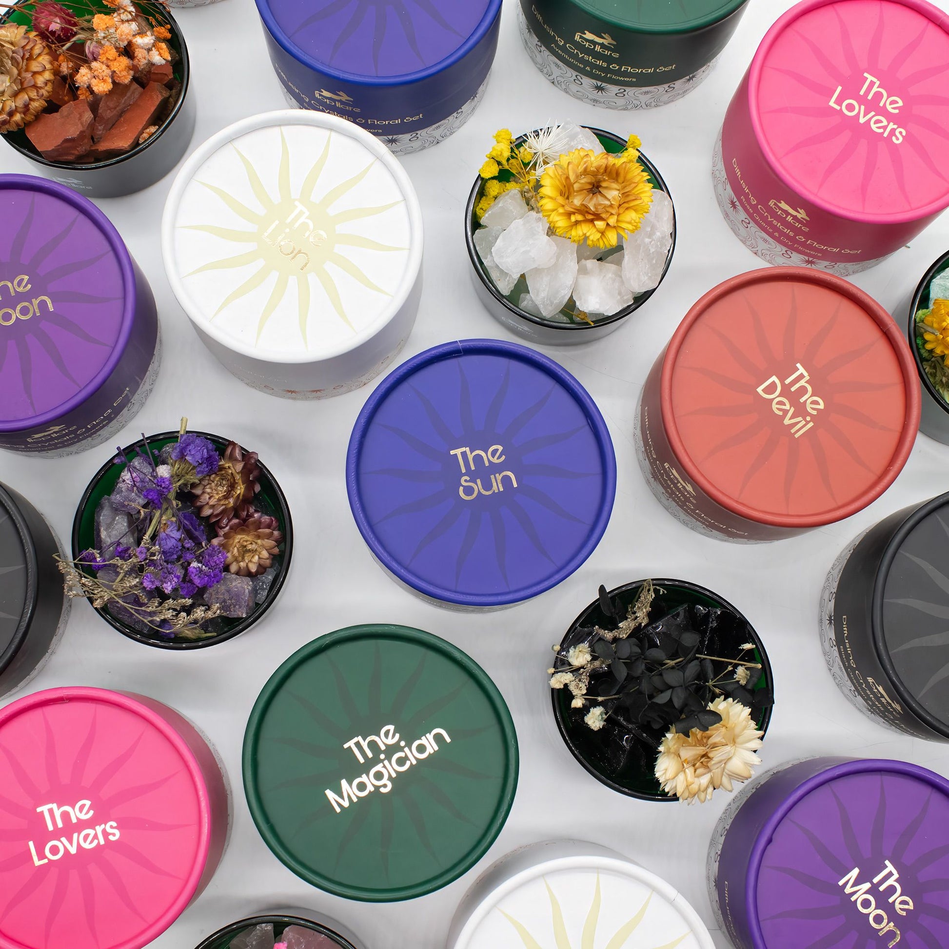 Hop Hare Diffusing Crystals & Floral Set - The Moon from our luxury hop hare diffusing crystals & floral sets collection