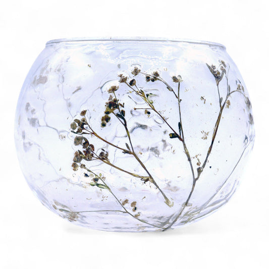 Detailed close up view highlighting the high quality craftsmanship and individual features of the natural floral glass bowl candle holder margarita 8x10cm562
