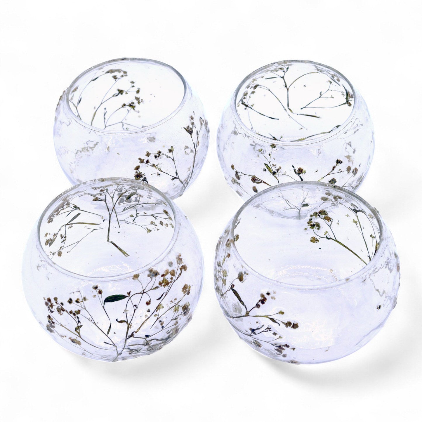 Detailed close up view highlighting the high quality craftsmanship and individual features of the natural floral glass bowl candle holder margarita 8x10cm562
