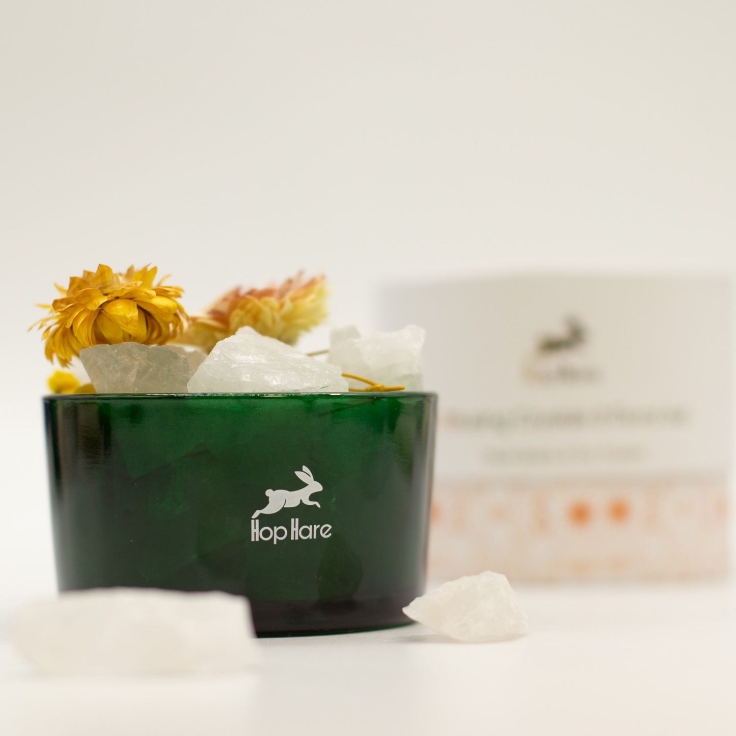 Hop Hare Diffusing Crystals & Floral Set - The Lion from our luxury hop hare diffusing crystals & floral sets collection