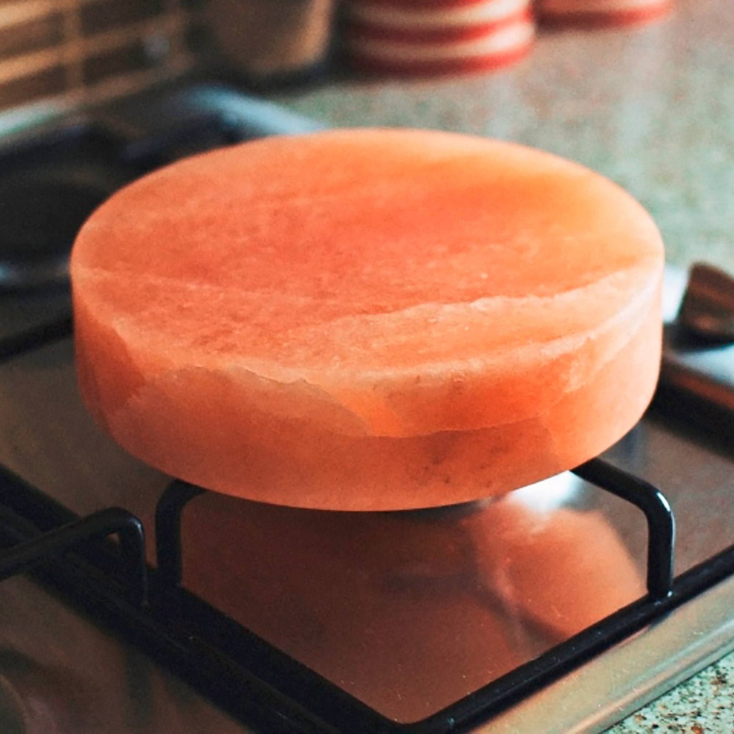 Himalayan Salt Cooking Plate - Round - 20x20x5cm from our luxury himalayan salt cooking plates collection