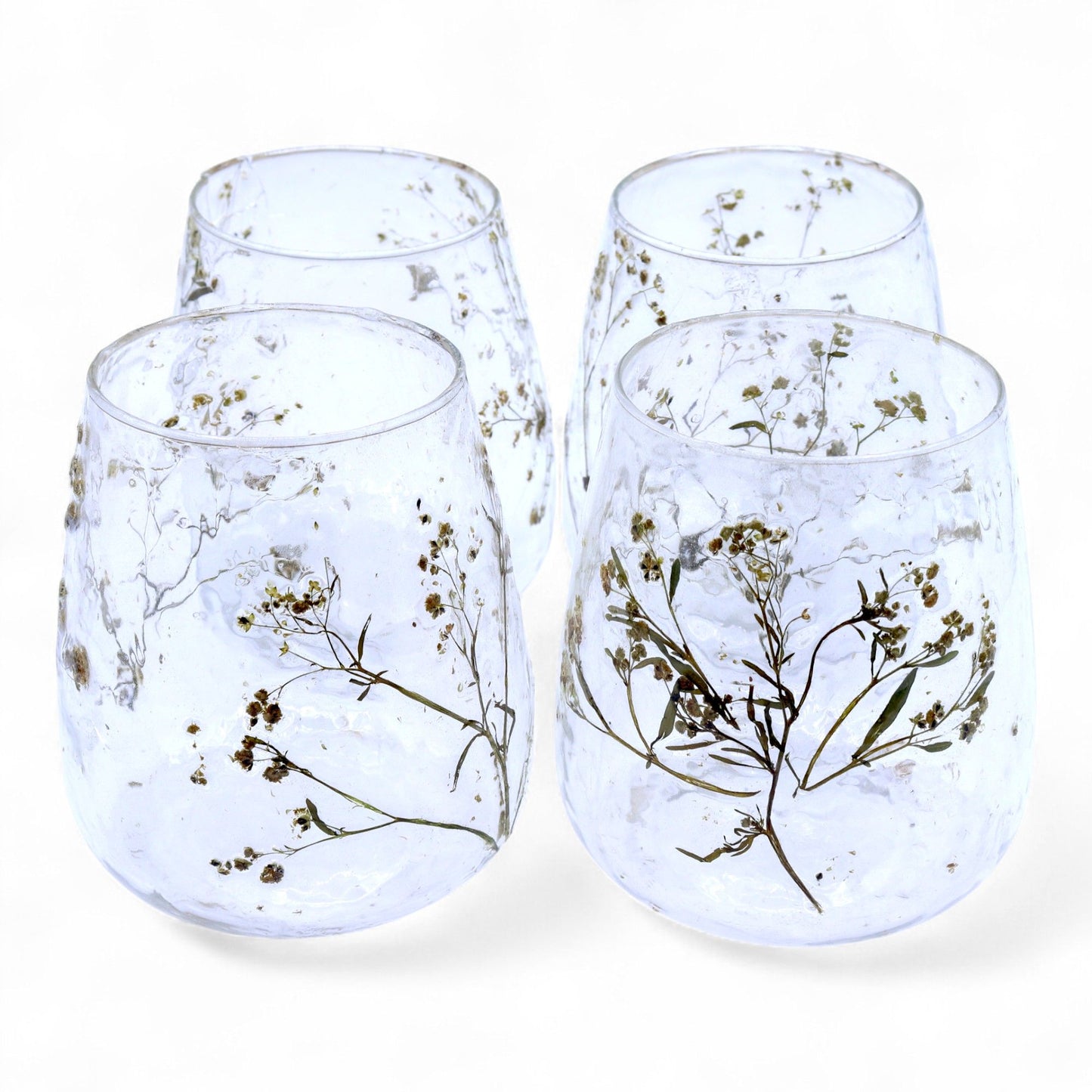 Detailed close up view highlighting the high quality craftsmanship and individual features of the natural floral glass vase candle holder margarita 12x11cm657