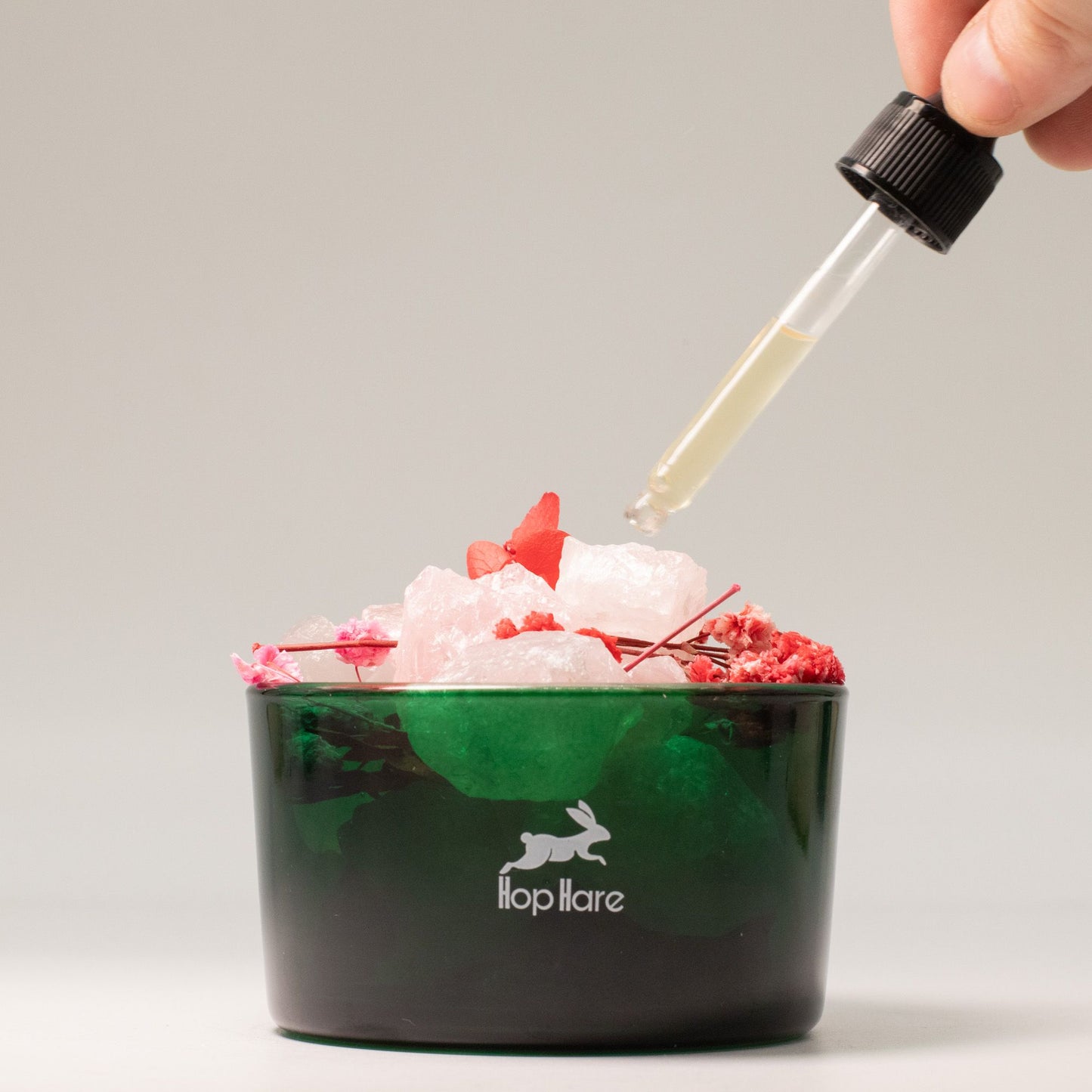Hop Hare Diffusing Crystals & Floral Set - The Lovers from our luxury hop hare diffusing crystals & floral sets collection