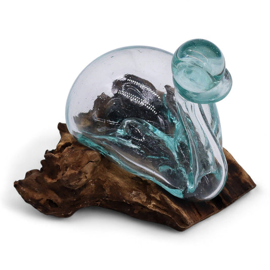 Photo 2 of Molten Glass Duck Decanter On Wood With Stopper 19cm featuring authentic premium craftsmanship.