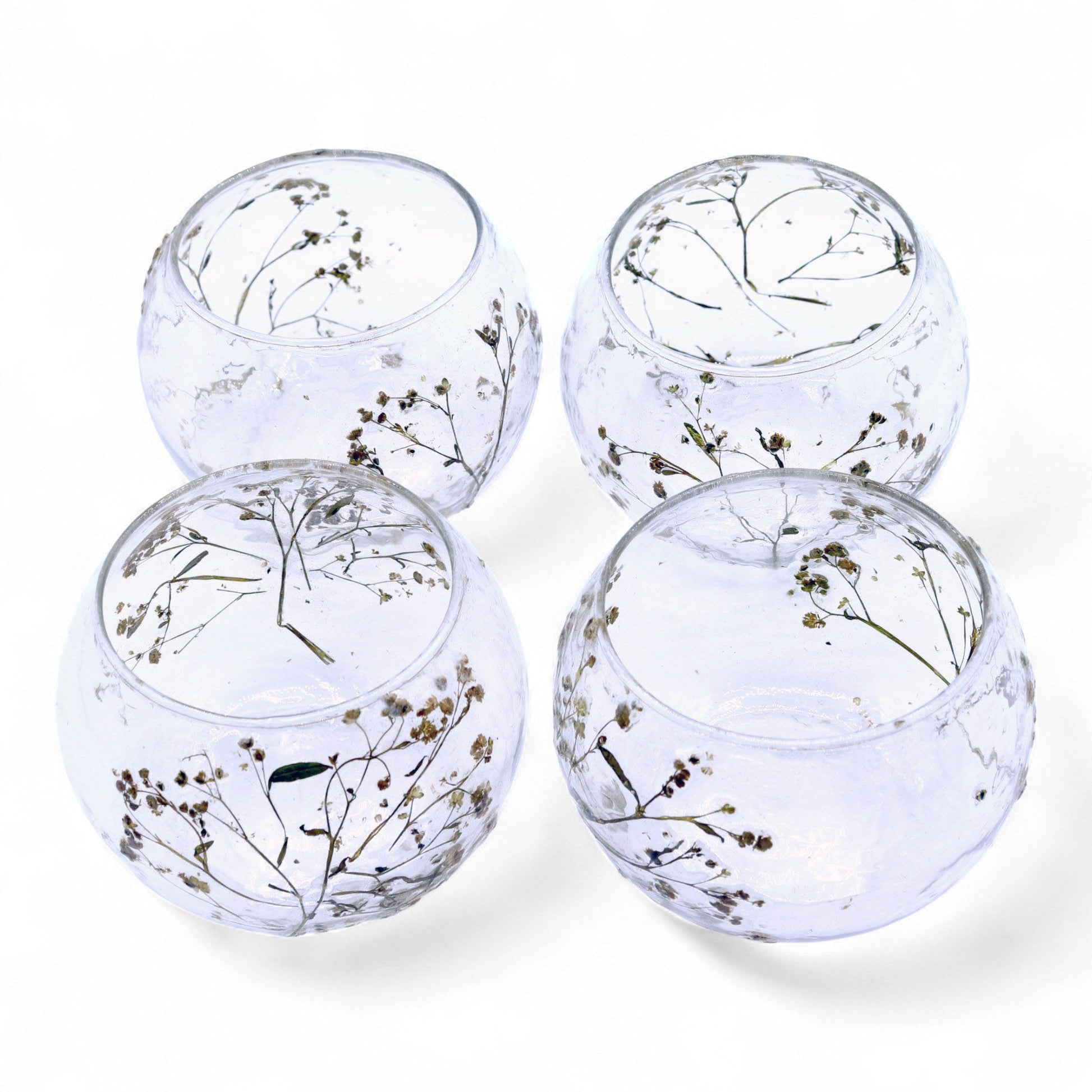 Detailed close up view highlighting the high quality craftsmanship and individual features of the natural floral glass bowl candle holder margarita 8x10cm562