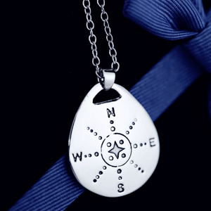 Great looking Compass Necklace - Giftexonline