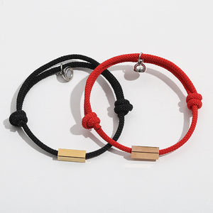 Customized Name Magnet Bracelet 1 pair(2pcs)