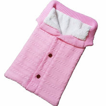 Charger l&#39;image dans la galerie, Warm Knitted Sleeping bag for babies
