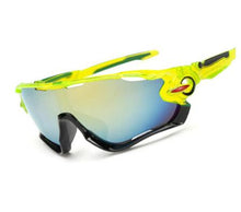 Charger l&#39;image dans la galerie, Windproof Sport Eyewear great for cycling and climbing
