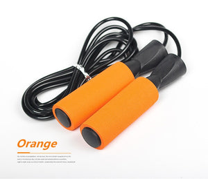 Soft grip skipping rope